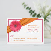 Carte de réponse de mariage à la gerbera rose ruba (Debout devant)