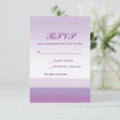 Carte de réponse de mariage à l'aquarelle violet l (Debout devant)