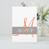 Carte de réponse de mariage à monogramme corail gr (Debout devant)