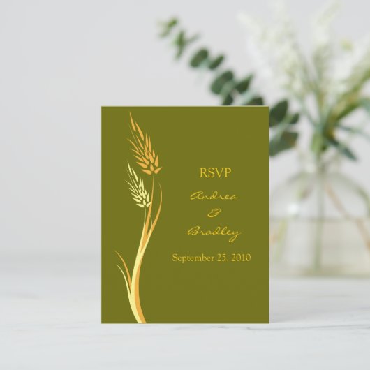 Carte de réponse de mariage automnal Blé Vert Oliv (Debout devant)