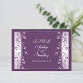 Carte de réponse de mariage Cœurs violets lavande  (Debout devant)