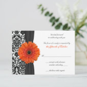 Carte de réponse de mariage en damassé avec gerber (Debout devant)