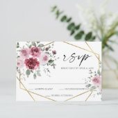 Carte de réponse de mariage floral rose poussiéreu (Debout devant)