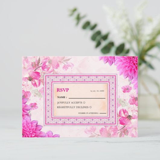 Carte de réponse de mariage florale rose fuchsia v (Debout devant)