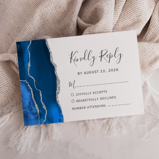 Carte de réponse de mariage moderne bleu royal et