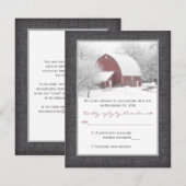 Carte de réponse de mariage Red Barn en hiver (Devant / Derrière)
