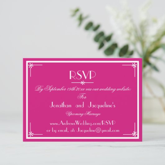 Carte de réponse de mariage simple magenta avec no (Debout devant)