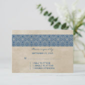 Carte de réponse en dentelle bleu rustique (Debout devant)
