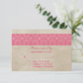 Carte de réponse en dentelle rose rustique (Debout devant)