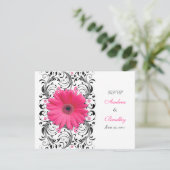 Carte de réponse florale avec gerbera rose (Debout devant)