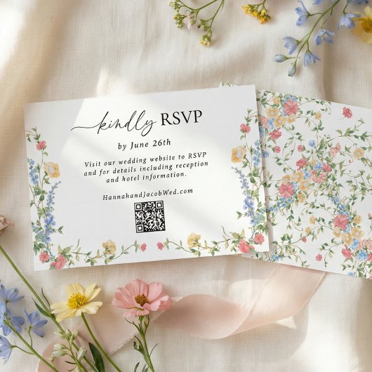 Carte de réponse QR Code pour un mariage de fleurs
