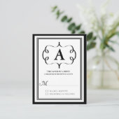 Carte de réponse RSVP à monogramme formel en noir (Debout devant)