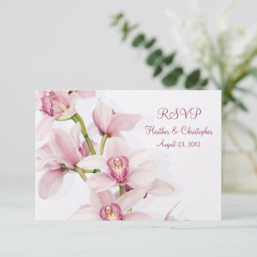 Carte de réponse RSVP de mariage à l'orchidée Cymb (Debout devant)
