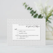 Carte de réponse RSVP de mariage // Chevron (Debout devant)