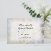 Carte de réponse RSVP pour mariage floral blanc (Debout devant)