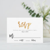 carte de réponse RSVP pour un mariage glamour mode (Debout devant)