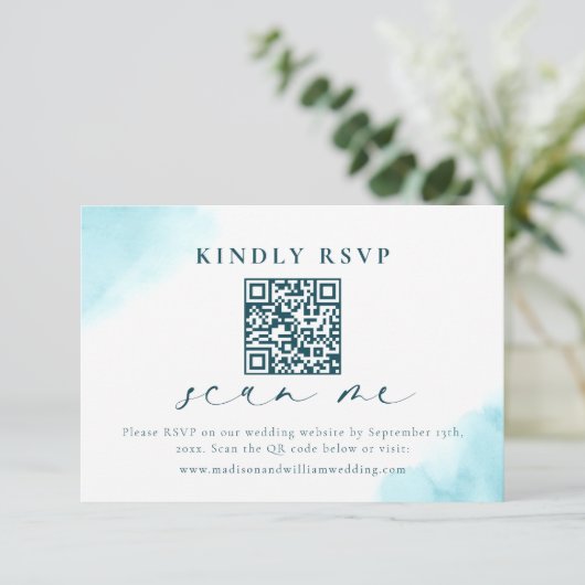 Carte de RSVP QR Code pour mariage sur la plage (Debout devant)