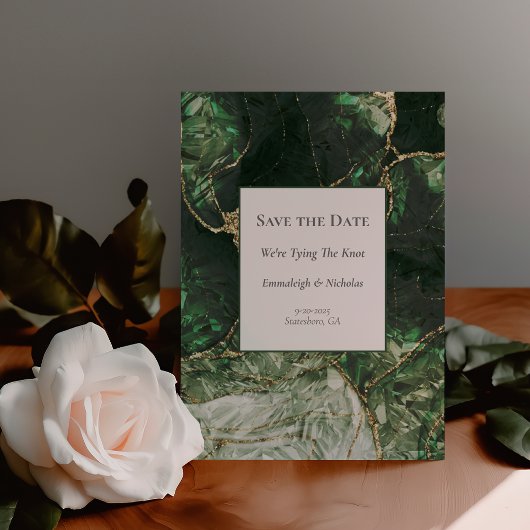 Carte de sauvegarde de date avec pierre précieuse 