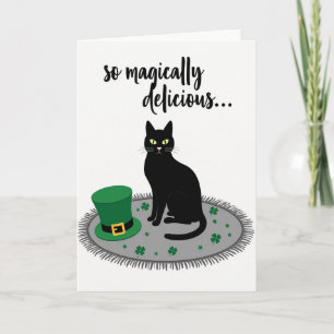 Carte de scène magique de chat chanceux