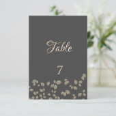 Carte de table de feuilles dorées élégantes et chi (Debout devant)