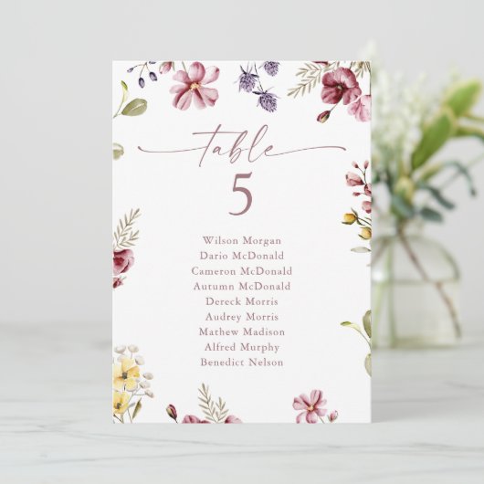 Carte de table numéro mauve fleur sauvage (Debout devant)