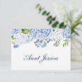 Carte de table plate à l'hortensia bleu (Debout devant)