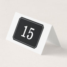 Carte de table pliée noire tout simplement élégant