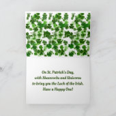 Carte de vacances de la licorne et des trèfles (Intérieur)