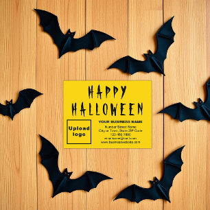 Carte de vacances d'Halloween petit jaune