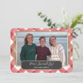 Carte de vacances en bois rustique et Plaid rouge (Debout devant)