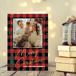 Carte De Vacances Métallisée Russe Plaid Christmas Tree Forest Photo Real<br><div class="desc">Envoyez les salutations de vacances de cette année dans le style avec ces cartes de fin de année uniques et modernes en papier à papier. Ajoutez facilement votre propre photo et votre propre libellé personnalisé à ces cartes de fin de année en utilisant la section "Modifier ce modèle de conception",...</div>