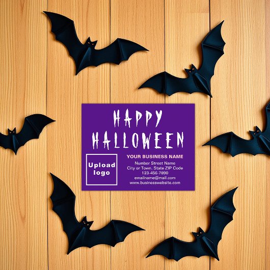 Carte de vacances petit violet d'Halloween d'affai