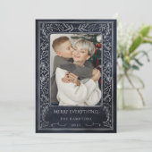 Carte de vacances photo Silver Pine Holly Berry (Debout devant)