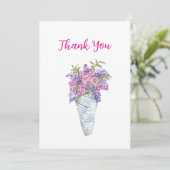 Carte de vacances plate avec fleurs enveloppées de (Debout devant)