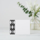 Carte de visite à motifs de losanges blanc noir (Debout devant)