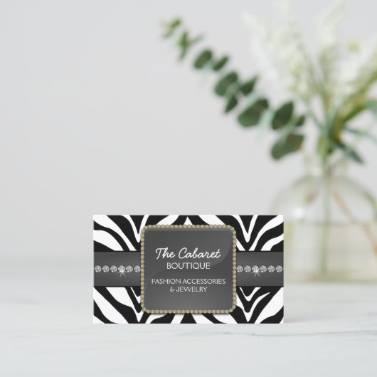 Carte De Visite Accessoire et bijoux de mode (Debout devant)