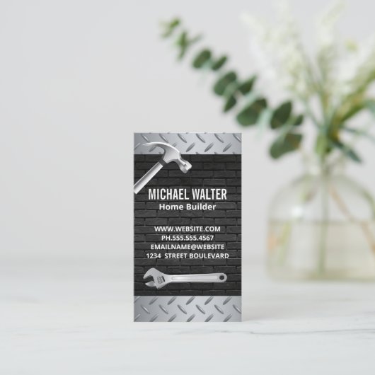 Carte De Visite Acier et brique | Outils Builder (Debout devant)