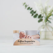 Carte De Visite Acupuncteur travaillant sur un client (Debout devant)