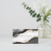 Carte De Visite Agadie de fond noir, or et gris (Debout devant)