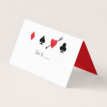 Carte De Visite Amour Frappe Las Vegas Remplir Nom Numéro de table<br><div class="desc">Parfait pour un mariage de casino classique de Las Vegas rouge,  noir et blanc,  cette carte pliée a un espace vide pour ajouter à la main des noms d'invités et des sièges assignés. N'oubliez pas de commander suffisamment pour chaque établissement !</div>