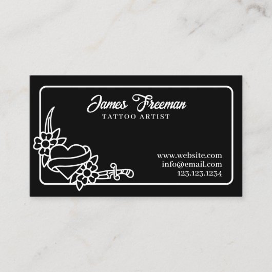 Carte De Visite Artiste de tatouage au couteau noir et blanc foncé (Devant)
