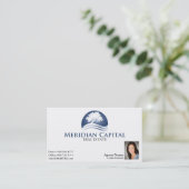 Carte de visite avec la photo sur le blanc de (Debout devant)