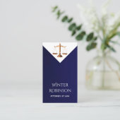 Carte De Visite Avocat chic moderne à la loi minuit bleu blanc (Debout devant)