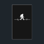 Carte De Visite Bigfoot Heartbeat Humour Funny Sasquatch Fan<br><div class="desc">N'importe quel croyant sasquatch adorera ce Bigfoot Design. Cadeau idéal pour un créateur mythique,  Yeti Fan. Graphique De La Légende Des Grandes Pieds De La Montagne De Squatch.Bigfoot Heartbeat Humour Funny Sasquatch Fan</div>