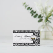 Carte de visite blanc de damassé de noir de (Debout devant)
