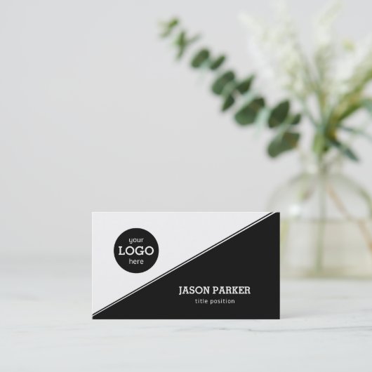 Carte De Visite Blanc Et Noir (Debout devant)