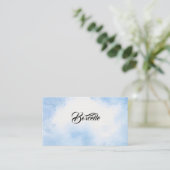 Carte de visite bleu ciel minimaliste (Debout devant)