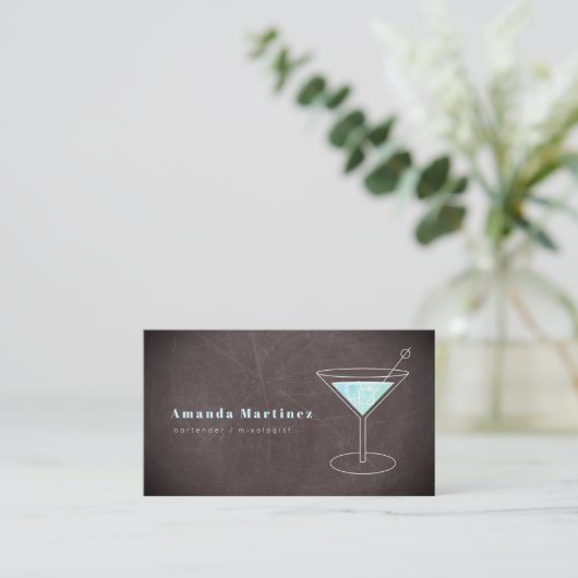 Carte De Visite Bleu Cocktail Bartender Mixologue Chalkboard (Debout devant)