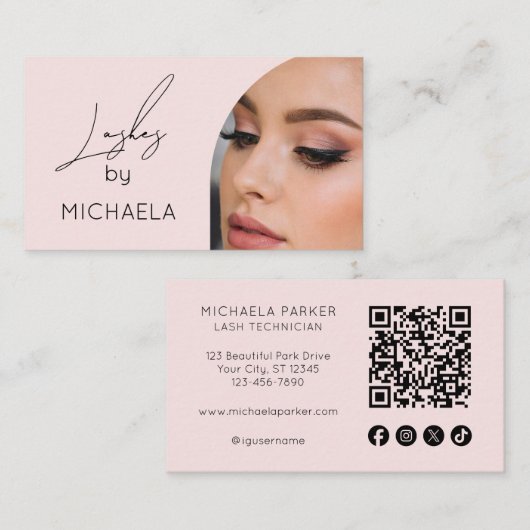 Carte De Visite Blush Pink Script Social Icon QR Code Photo Lashes (Devant / Derrière)