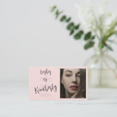 Carte de visite Blush Rose Noir Script Photo Cils (Debout devant)
